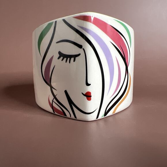 Set of 2 Rocket Farms Lady Face Planters, Abstract Picasso Style, Triangle Shape - Picture 8 of 14